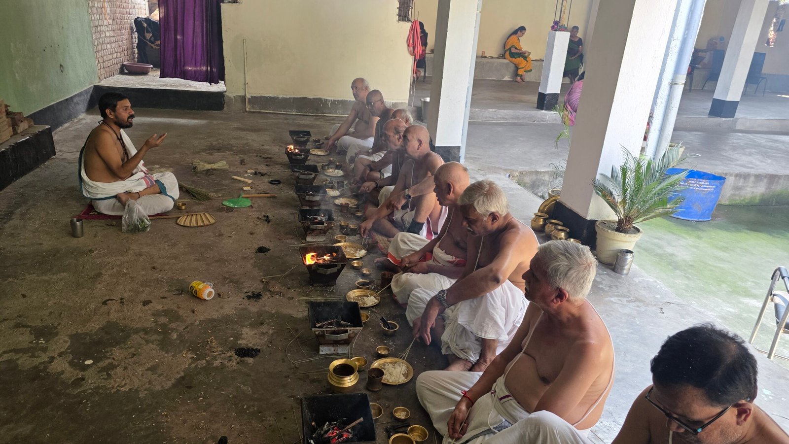 Sarvajanik Pind Daan ceremony with full samagri